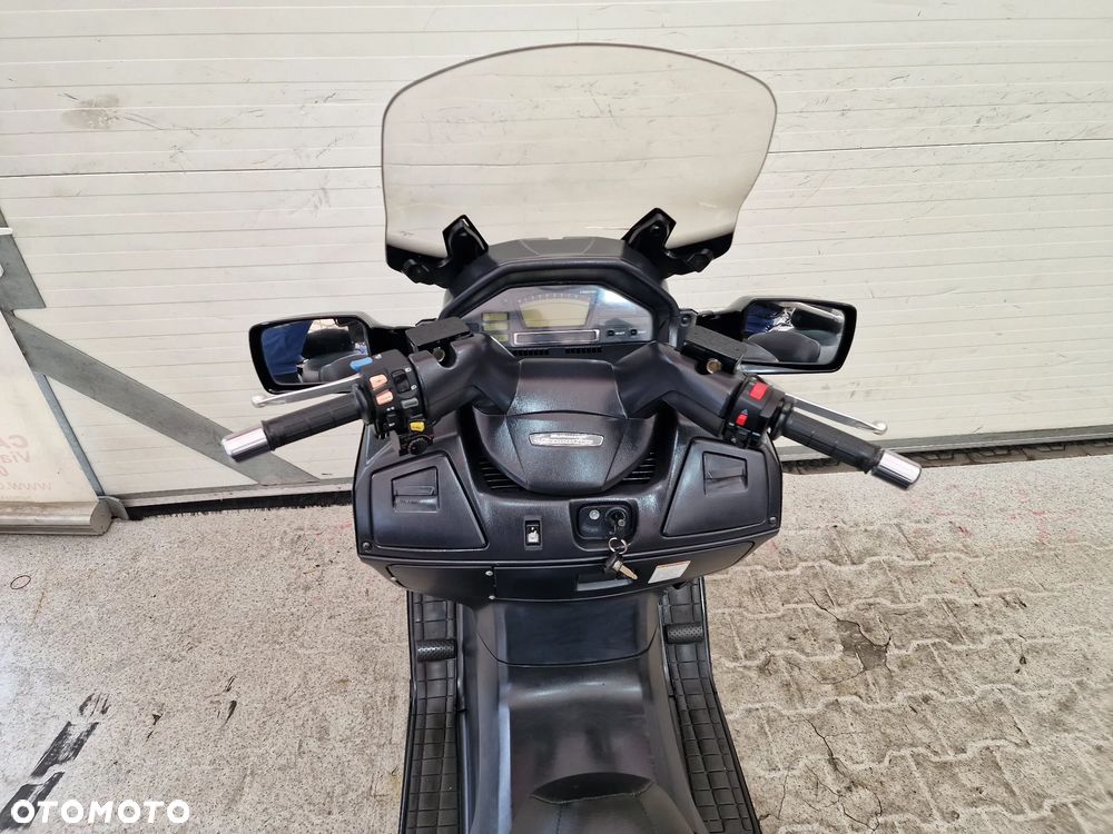Suzuki Burgman - 31