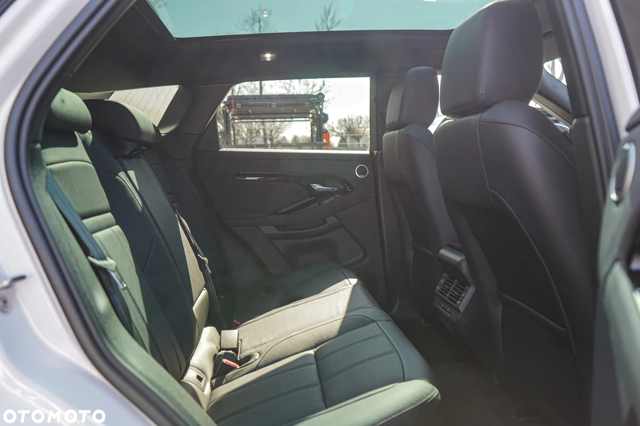Land Rover Range Rover Evoque D200 Dynamic SE - 22