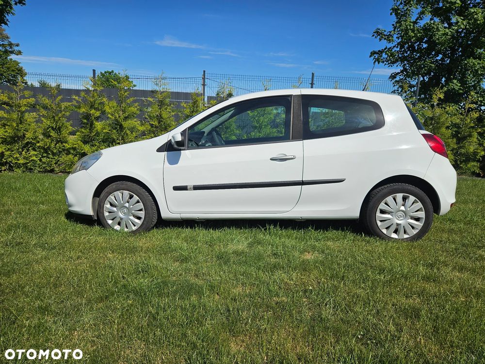Renault Clio 1.2 16V 75 Yahoo - 2