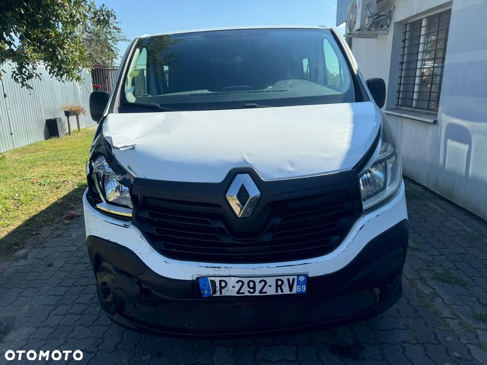 Renault Trafic - 1