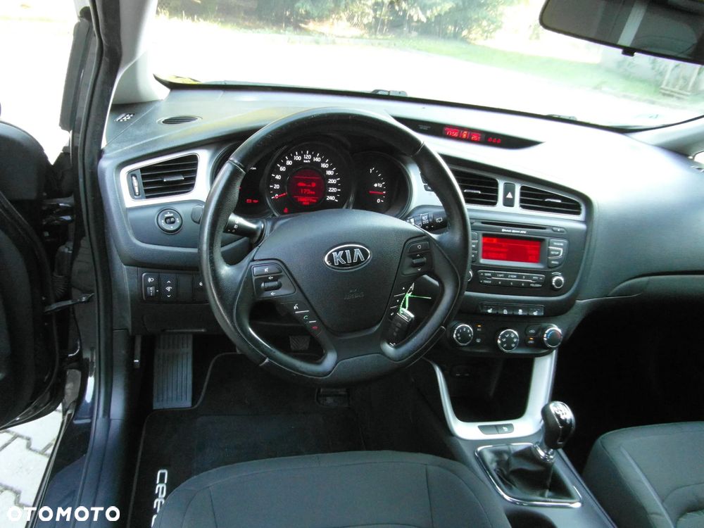 Kia ProCeed 1.6 GDI L - 21