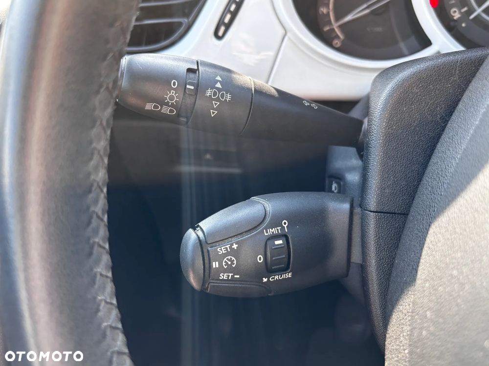 Citroën C3 1.2 PureTech Exclusive - 18