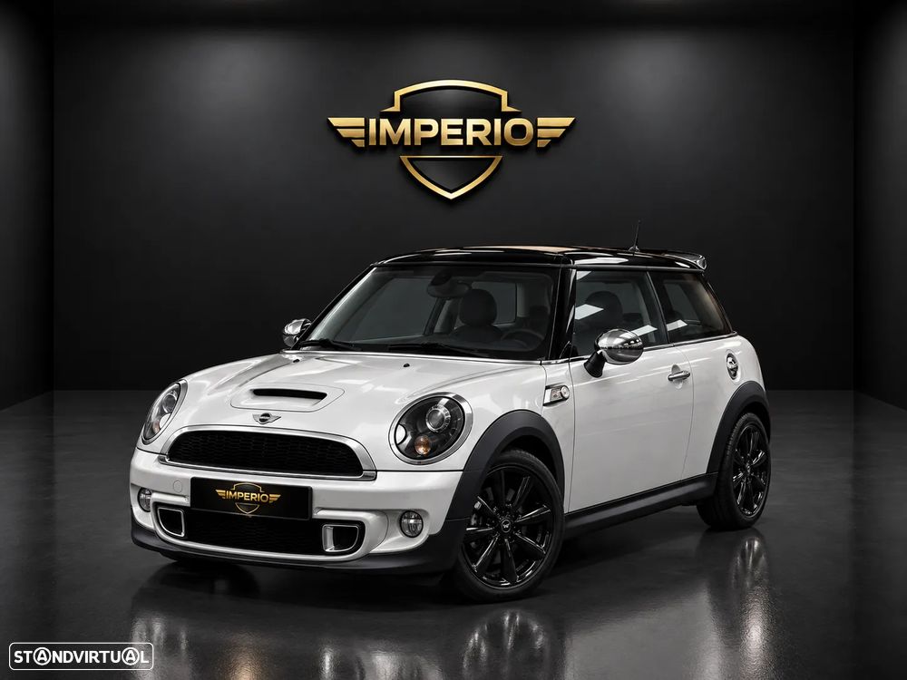 MINI 3 Portas Cooper D - 3