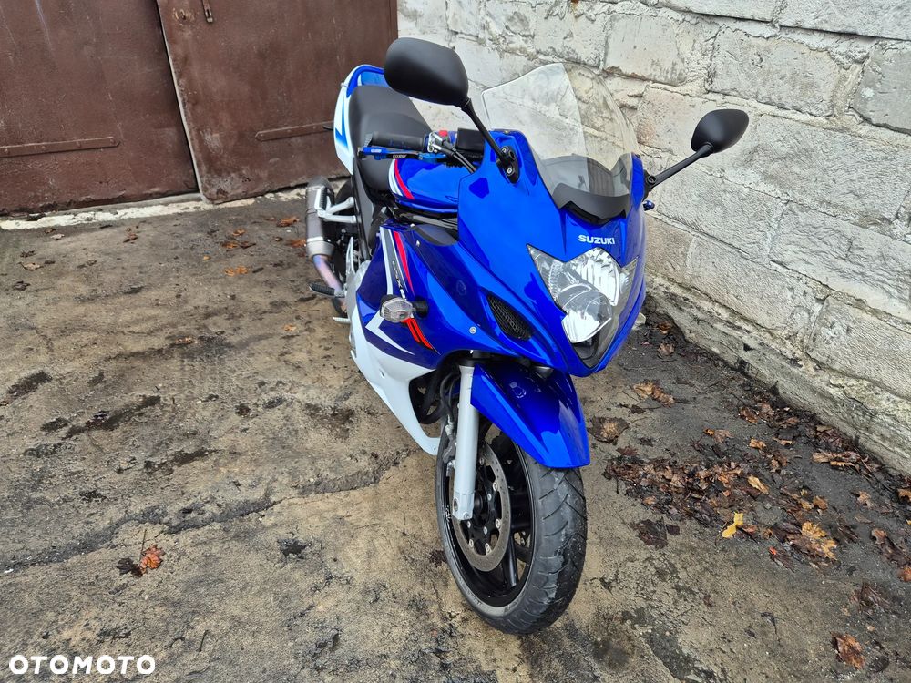 Suzuki GSX-F - Katana - 19