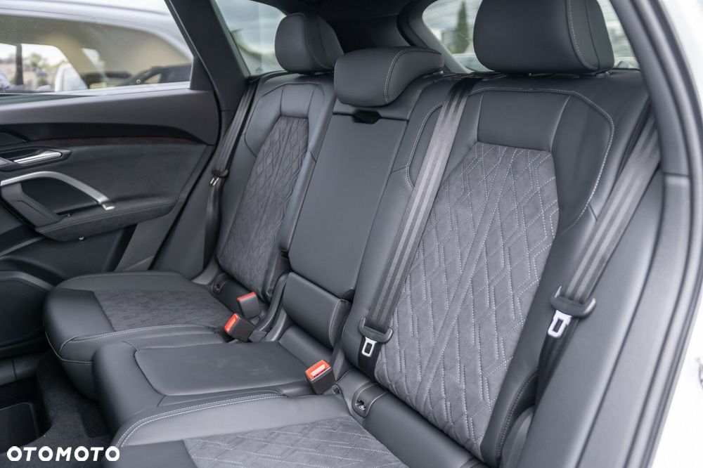 Audi Q5 TFSI mHEV 150 kW Quattro S tronic - 17