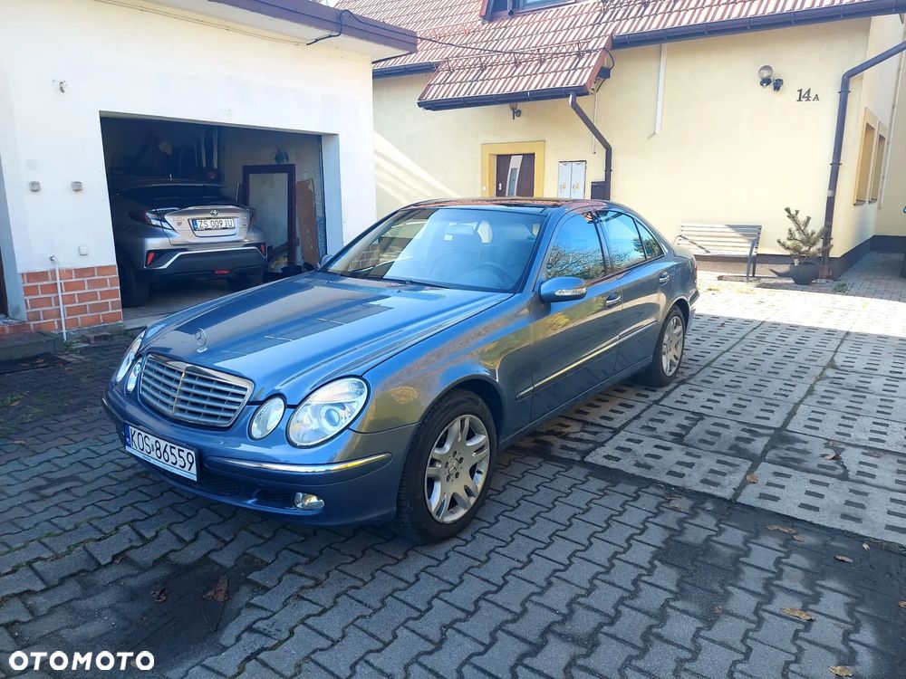 Mercedes-Benz Klasa E - 16