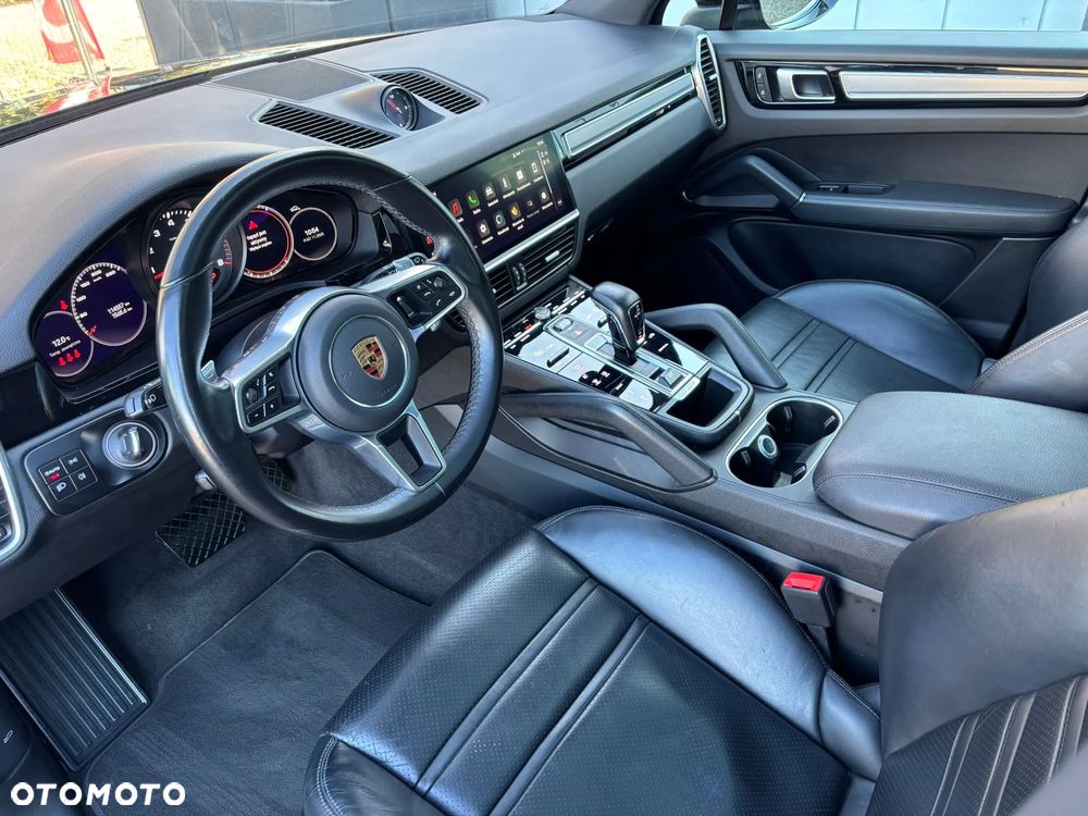 Porsche Cayenne Platinum Edition - 9