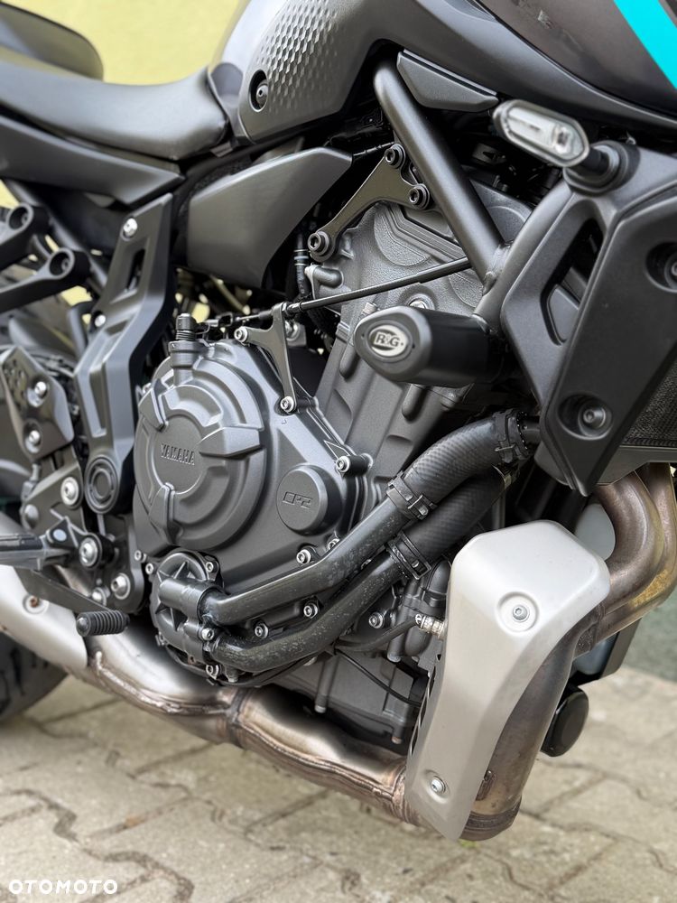 Yamaha MT - 5