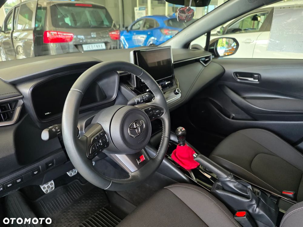 Toyota GR Corolla - 7