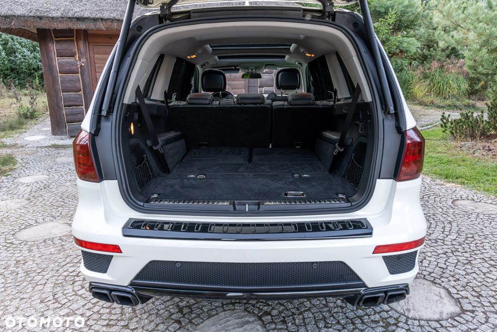Mercedes-Benz GL 63 AMG 4Matic AMG Speedshift Plus 7G-TRONIC - 22