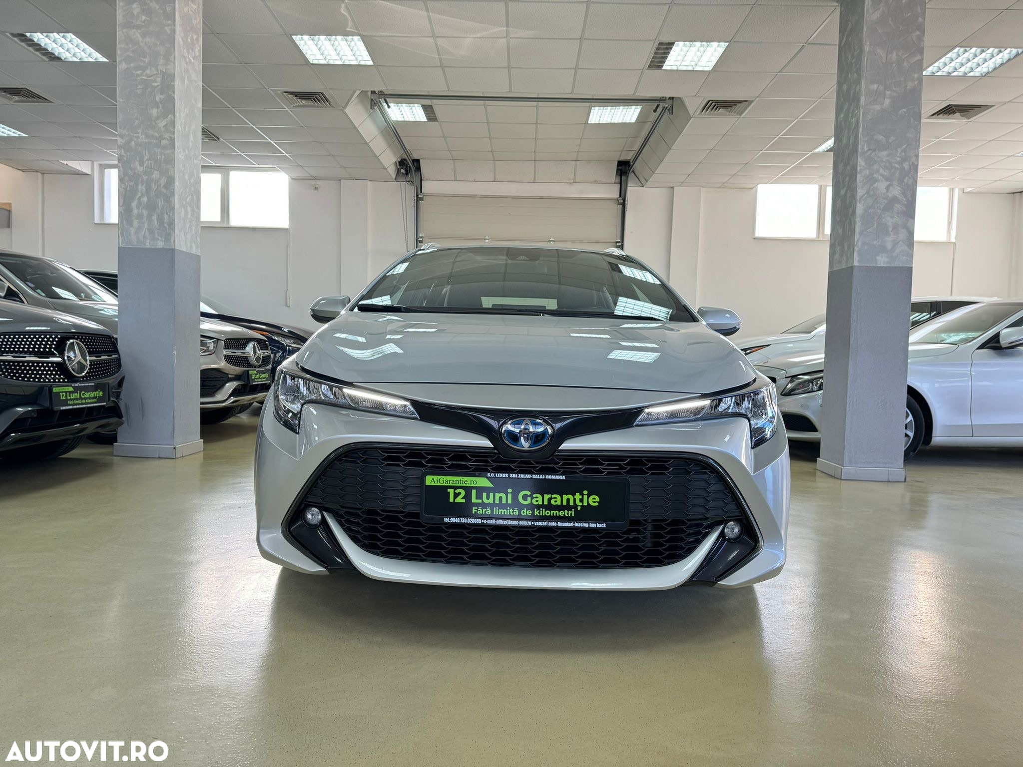 Toyota Corolla 1.8 HSD Business - 2