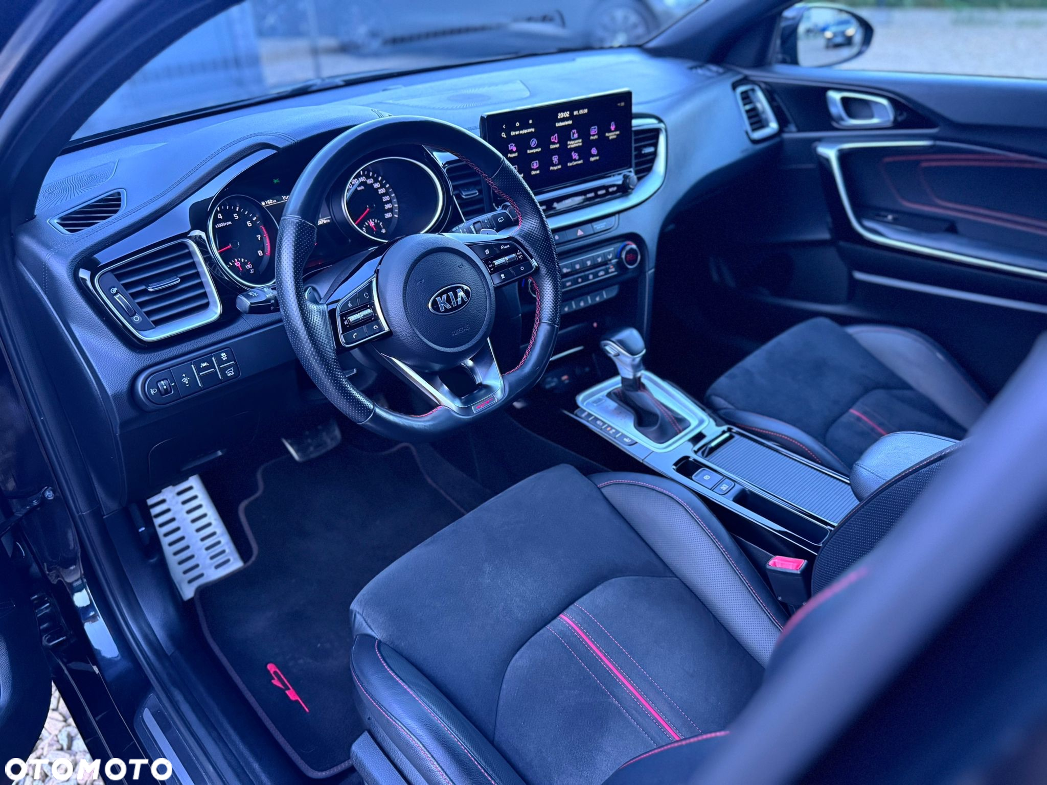 Kia ProCeed 1.6 T-GDI GT DCT - 26