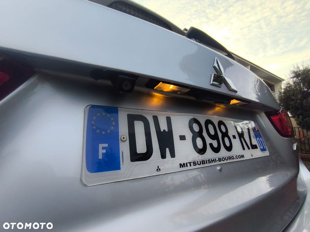 Mitsubishi ASX - 15
