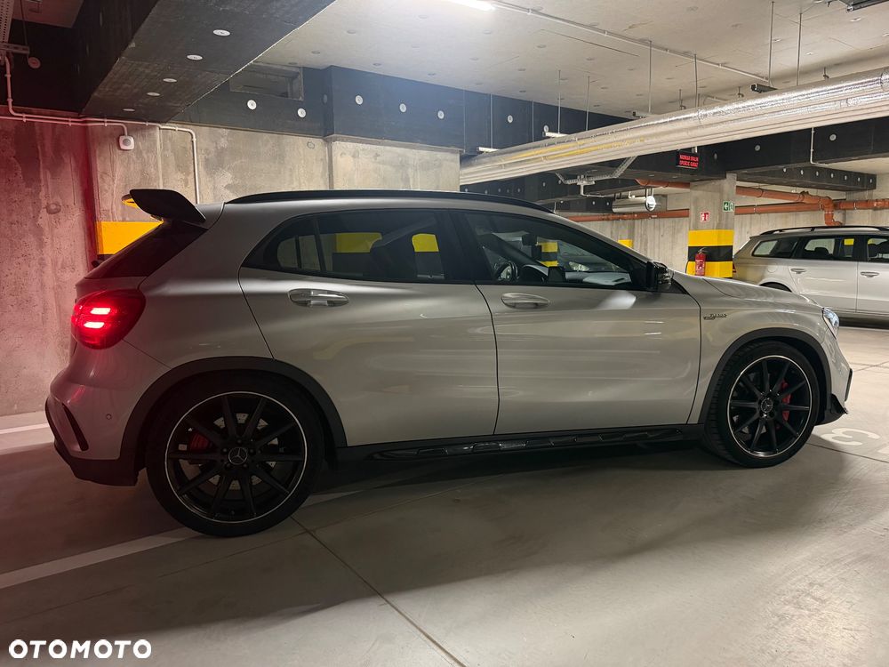 Mercedes-Benz GLA AMG 45 4-Matic - 4