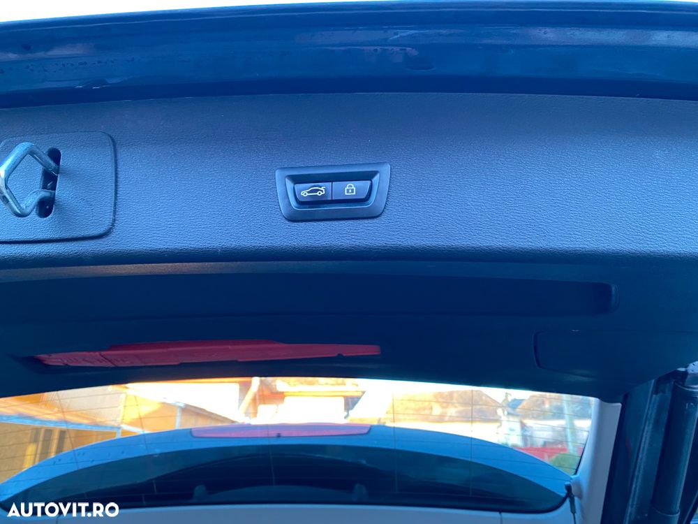 BMW X1 sDrive18d Advantage - 10