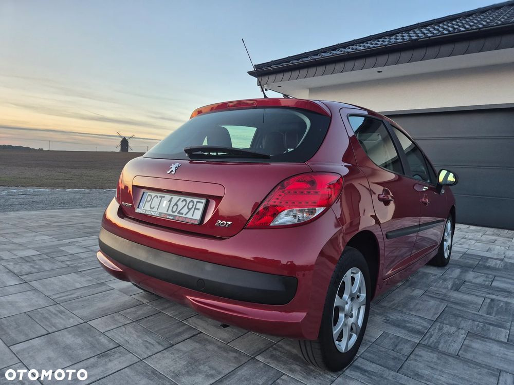 Peugeot 207 95 VTi Urban Style - 13