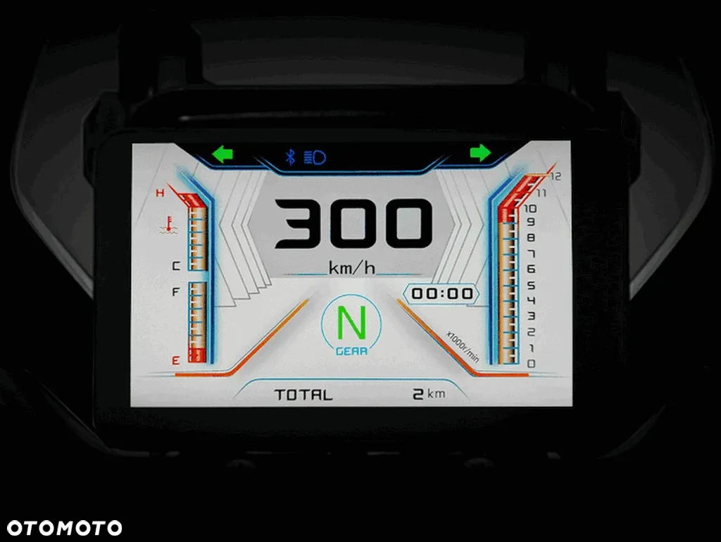 QJMOTOR SVT 650X - 8