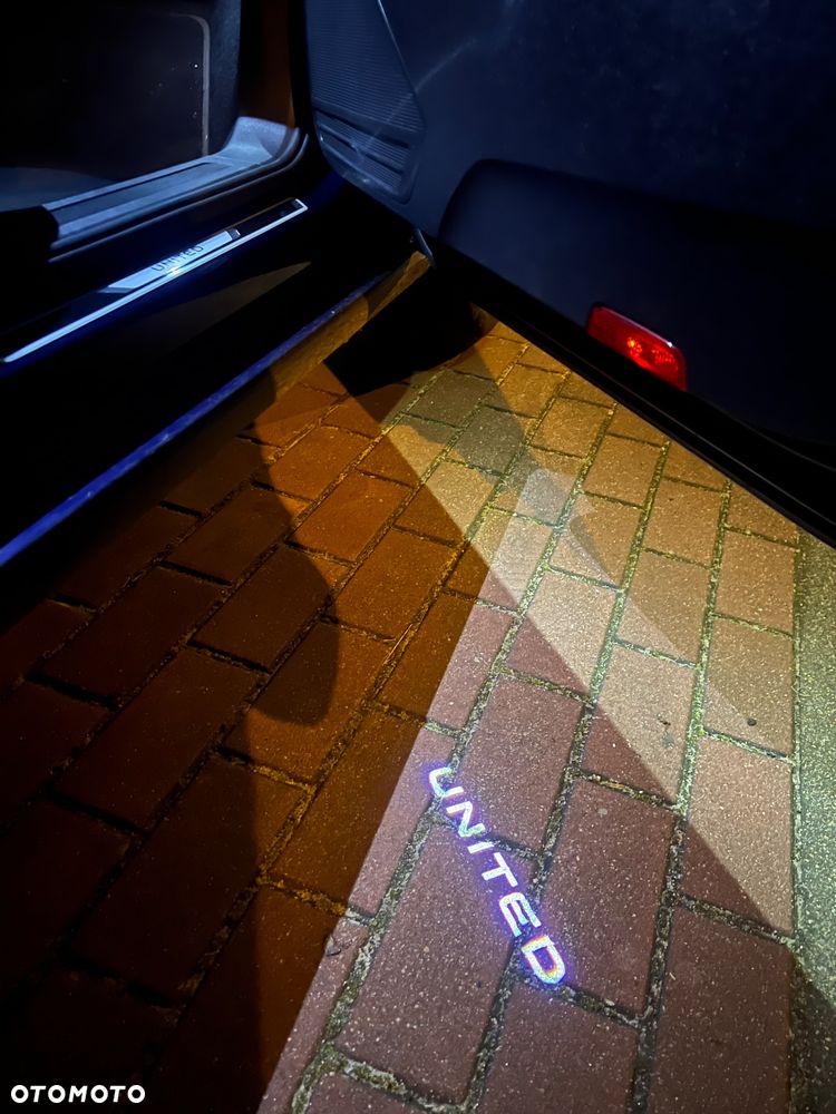 Volkswagen Touran 2.0 TDI BMT United DSG - 1