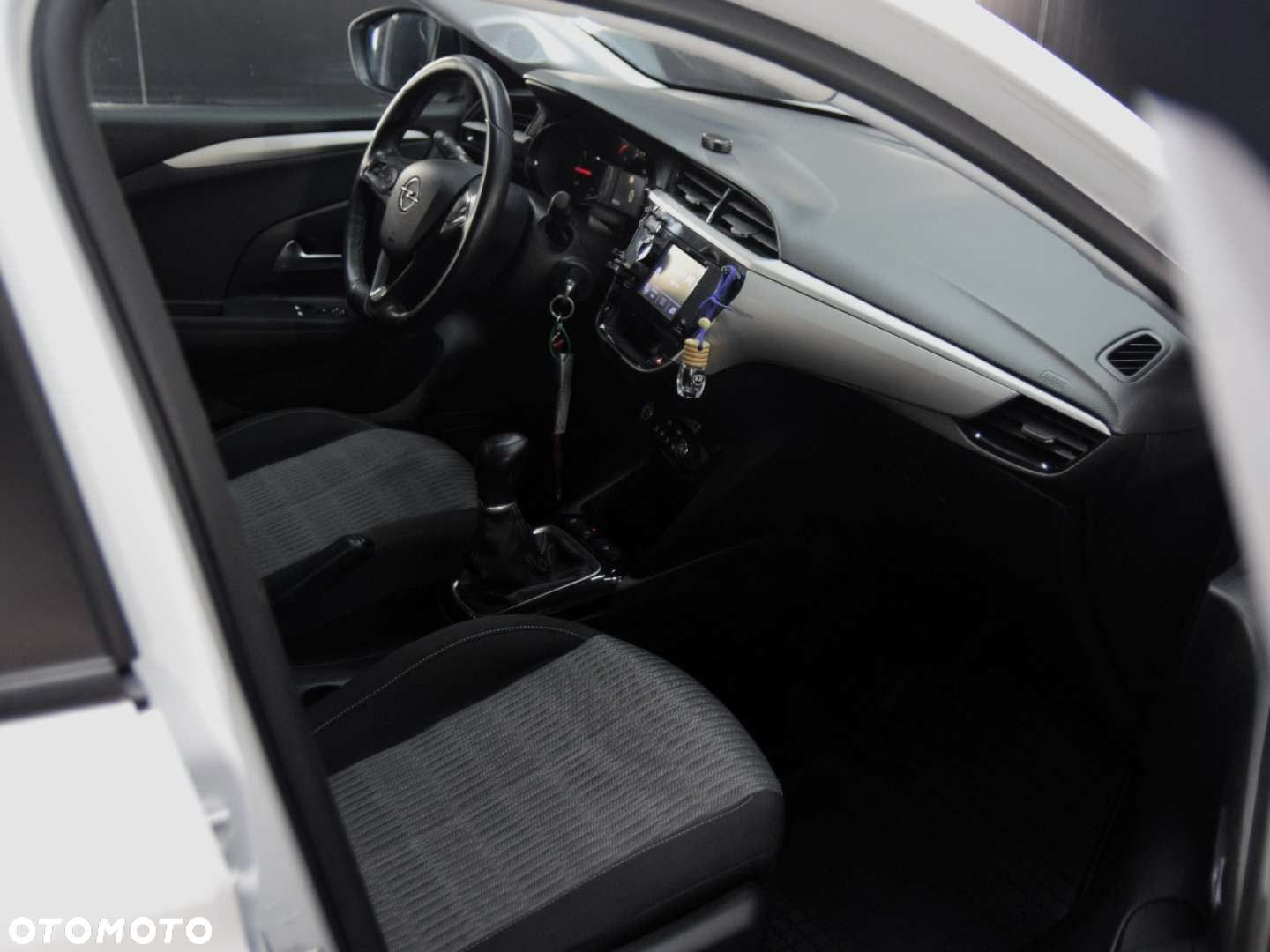 Opel Corsa - 6