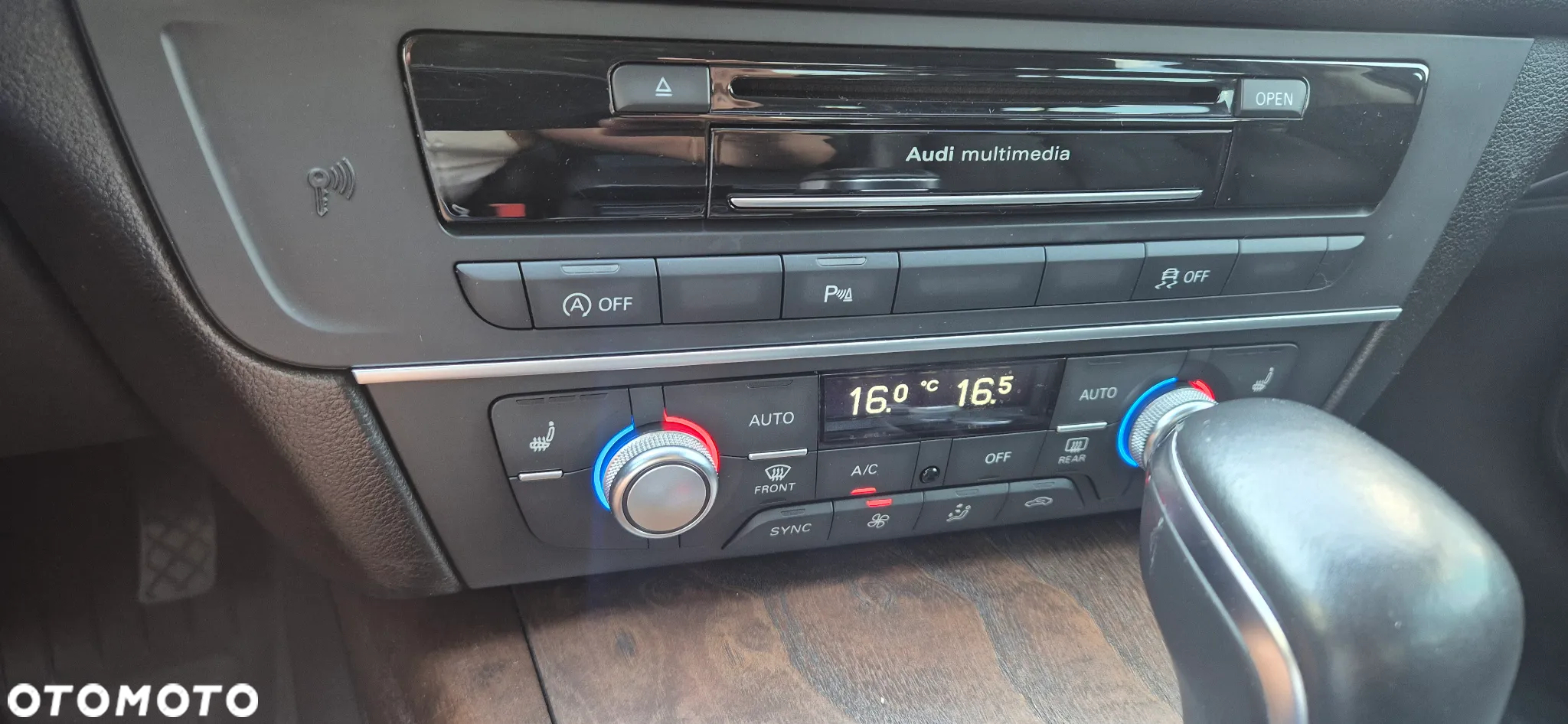 Audi A6 2.0 TDI ultra S tronic - 29