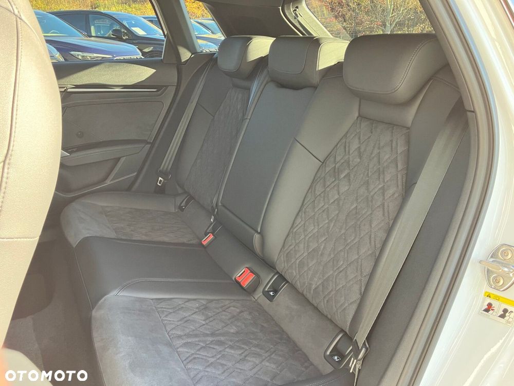 Audi RS3 Sportback - 22