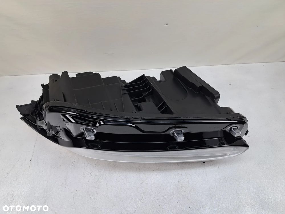 Reflektor Lewa strona Volvo XC90 32338952 - 8