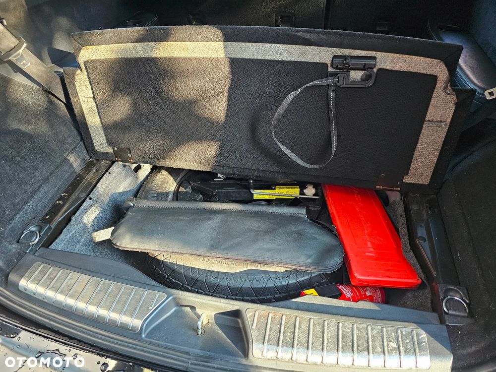 Mercedes-Benz GL 450 - 29