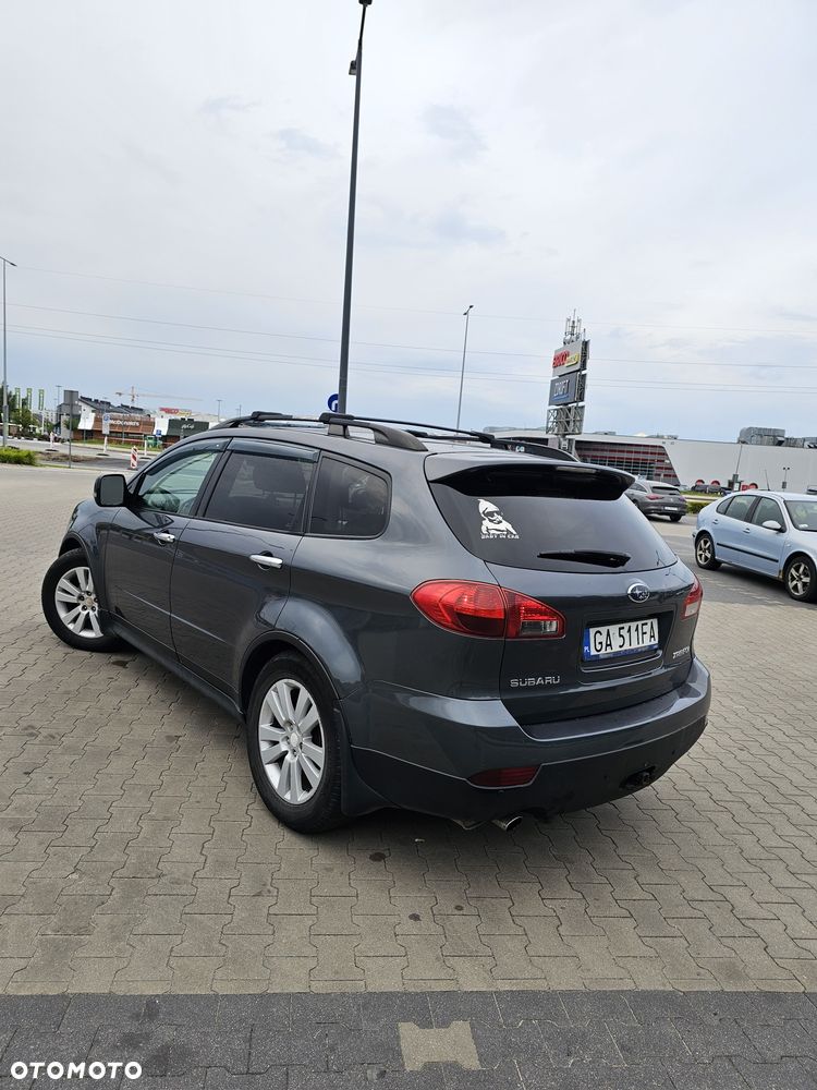 Subaru Tribeca - 2