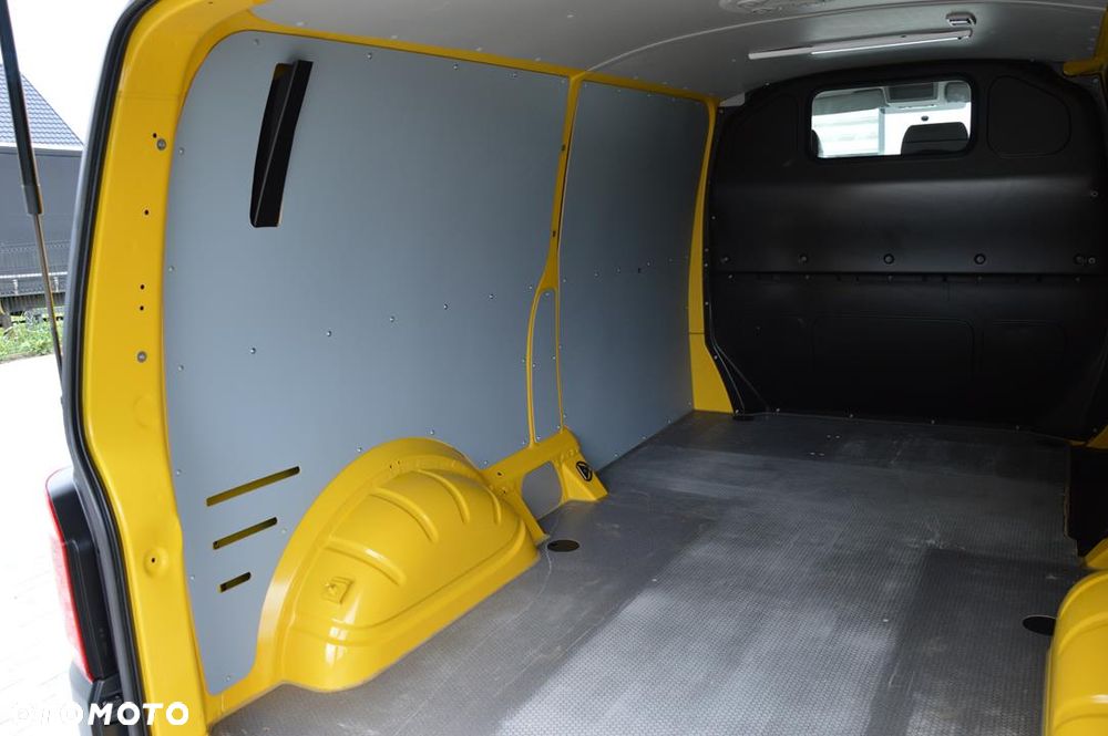 Volkswagen Transporter - 27