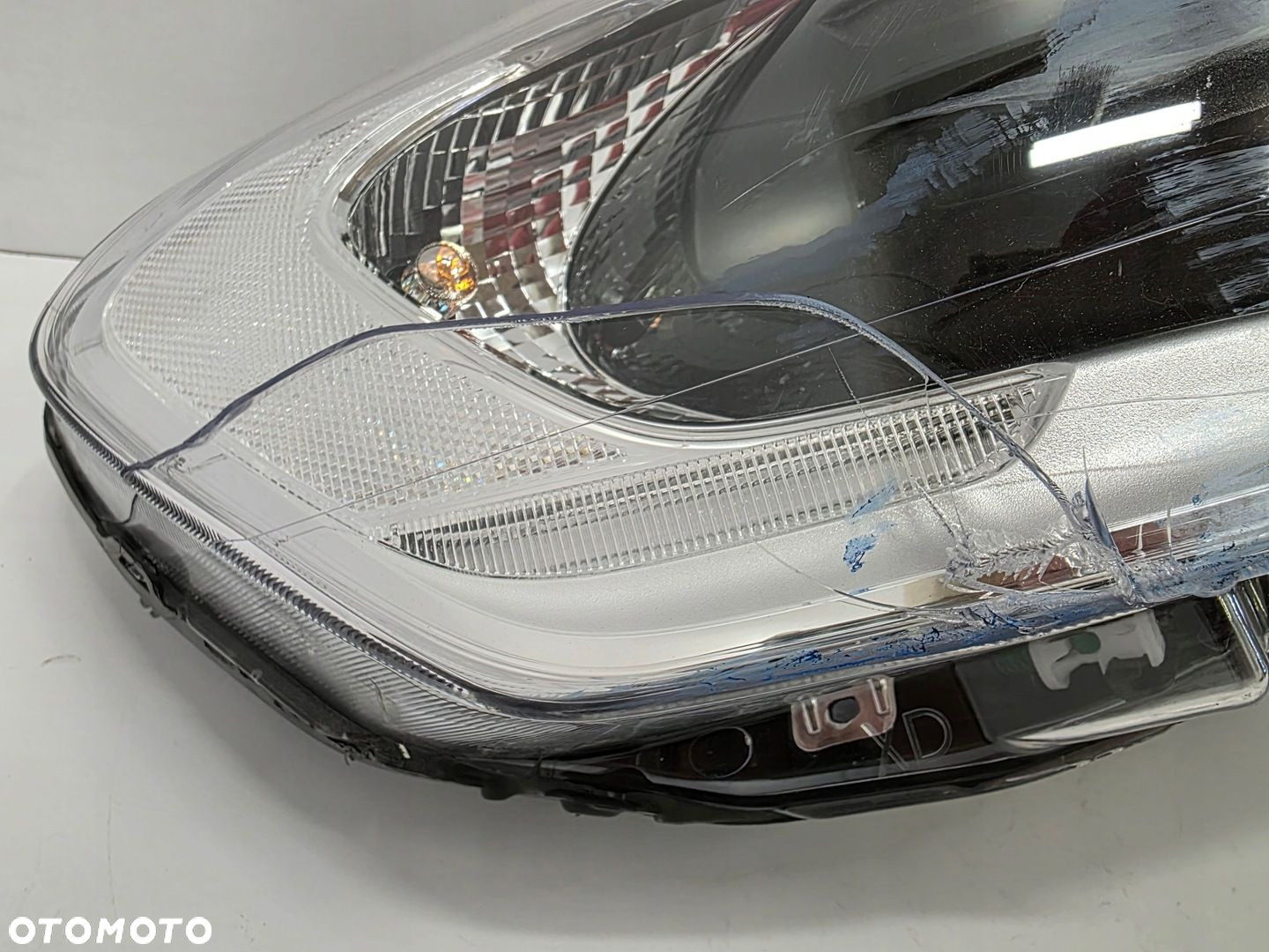 LAMPA PRZÓD PRZEDNIA PRAWA VOLVO XC60 LIFT XENON 13 - 16 31698809 EUROPA - 4