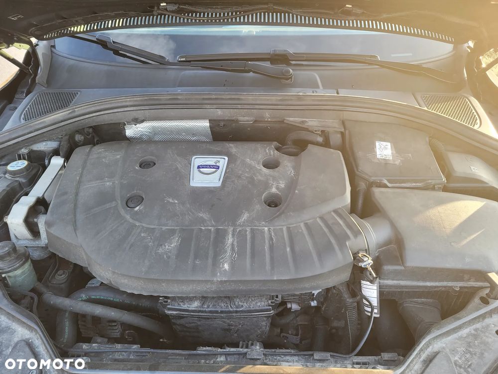 Volvo XC 60 D4 Geartronic Momentum - 21