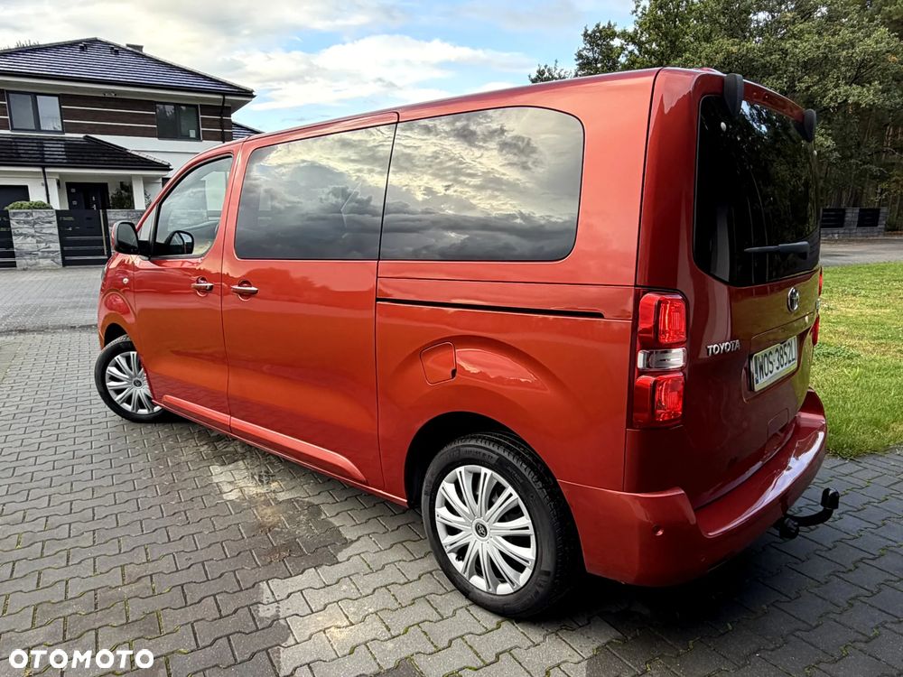 Toyota Proace Verso - 17
