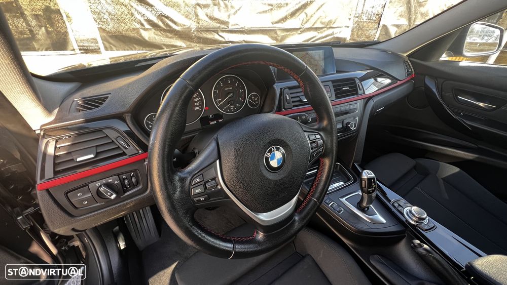 BMW 318 d Touring Auto Line Sport - 34