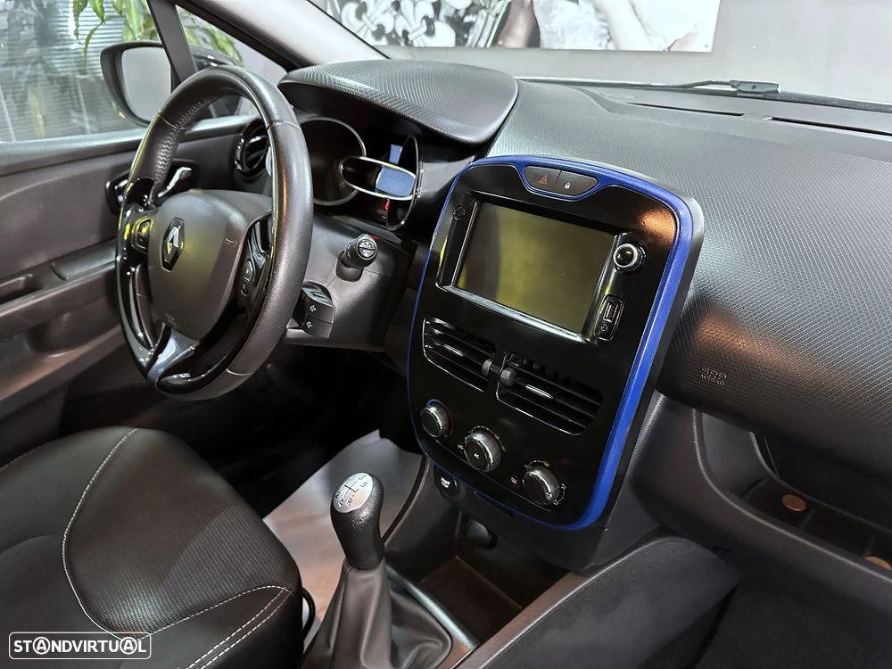Renault Clio Sport Tourer 1.5 dCi Limited - 12