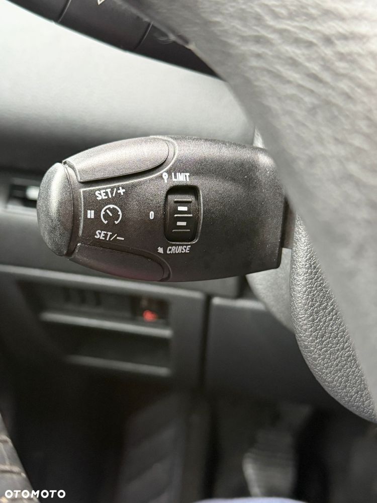 Peugeot 5008 - 34