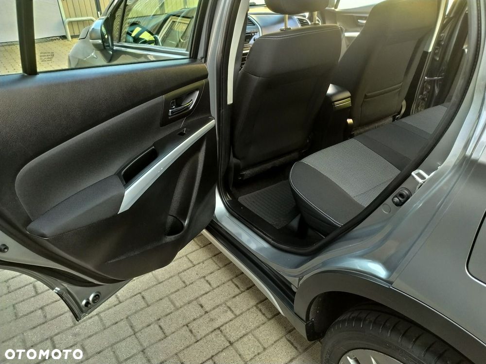 Suzuki SX4 S-Cross - 18