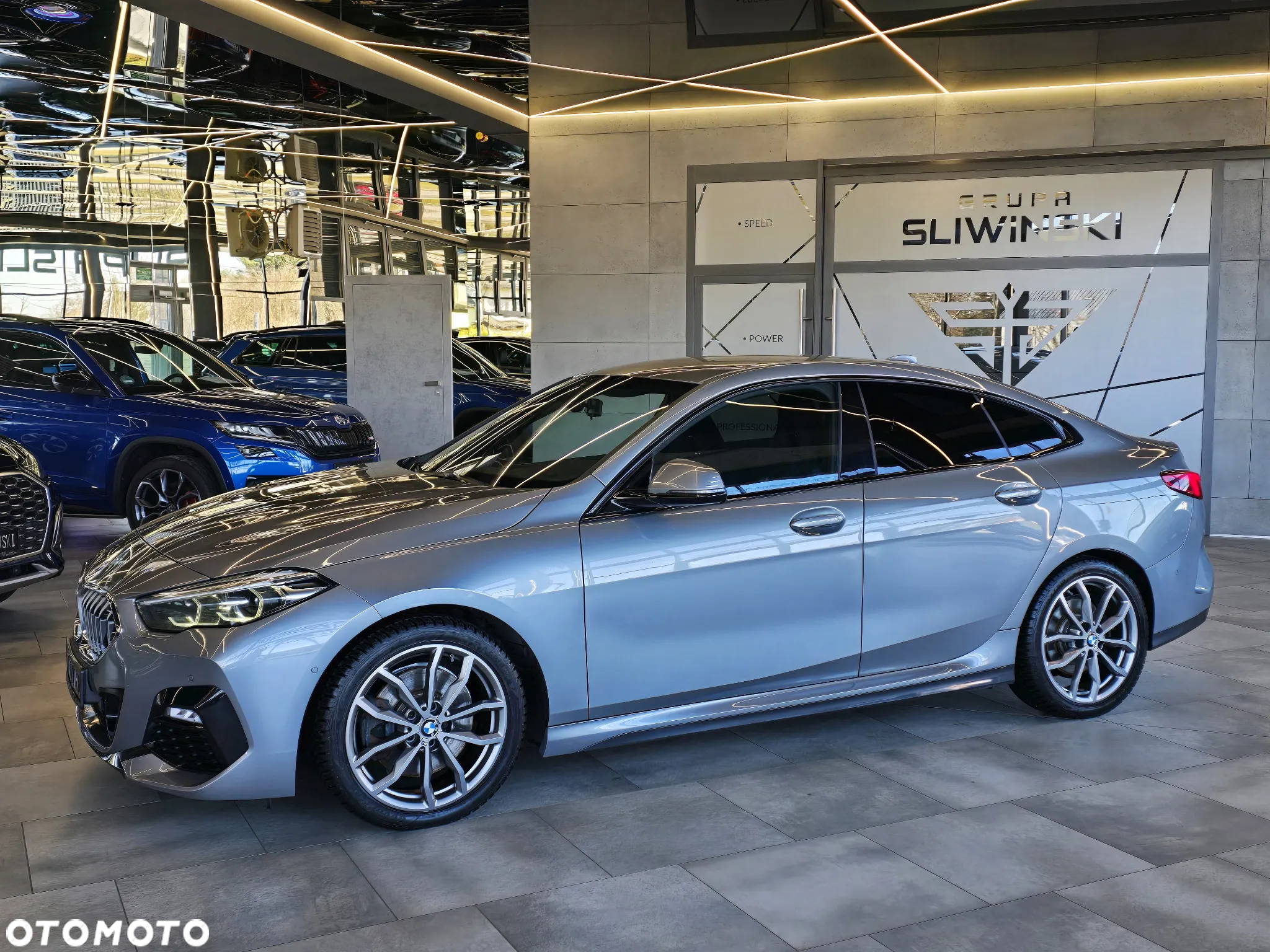 BMW Seria 2 220d xDrive M Sport sport - 4