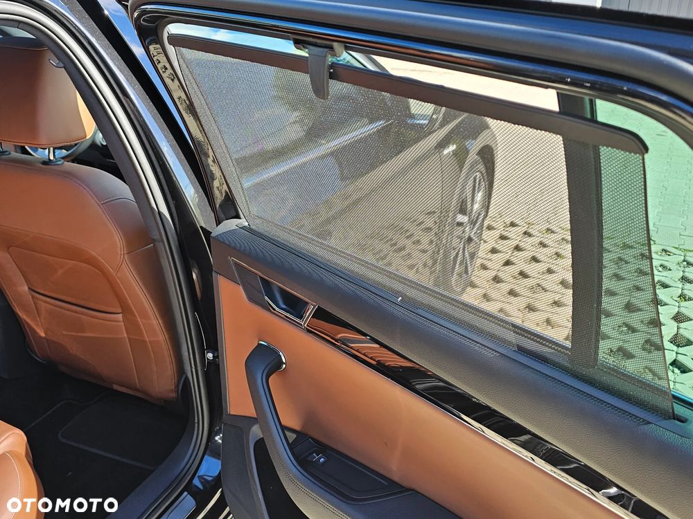 Skoda Superb 2.0 TDI 4x4 DSG L&K - 25