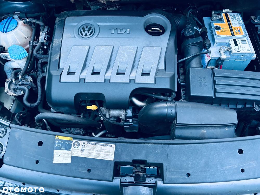 Volkswagen Touran 1.6 TDI DPF Trendline - 22