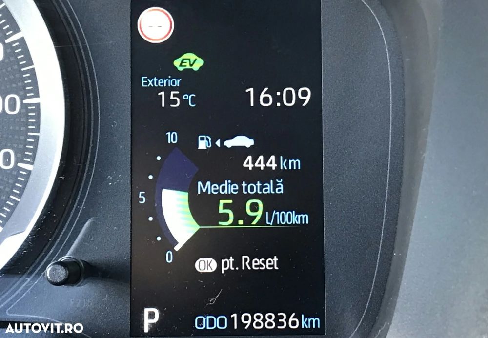 Toyota Corolla 1.8 HSD Eco - 8