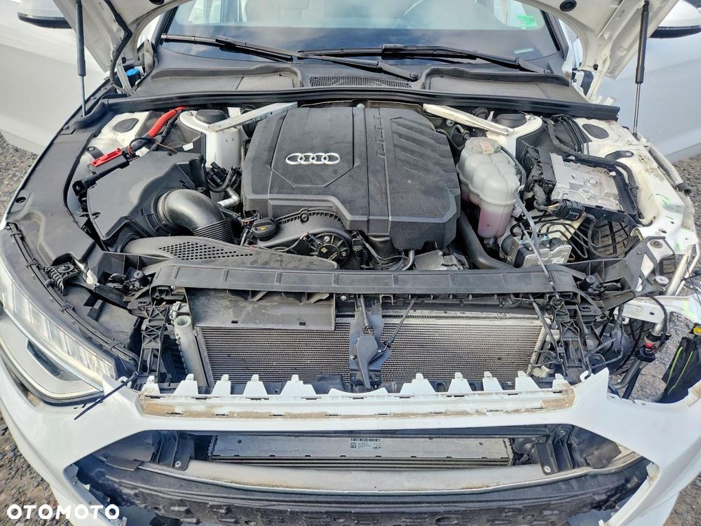Audi A4 Limousine - 11