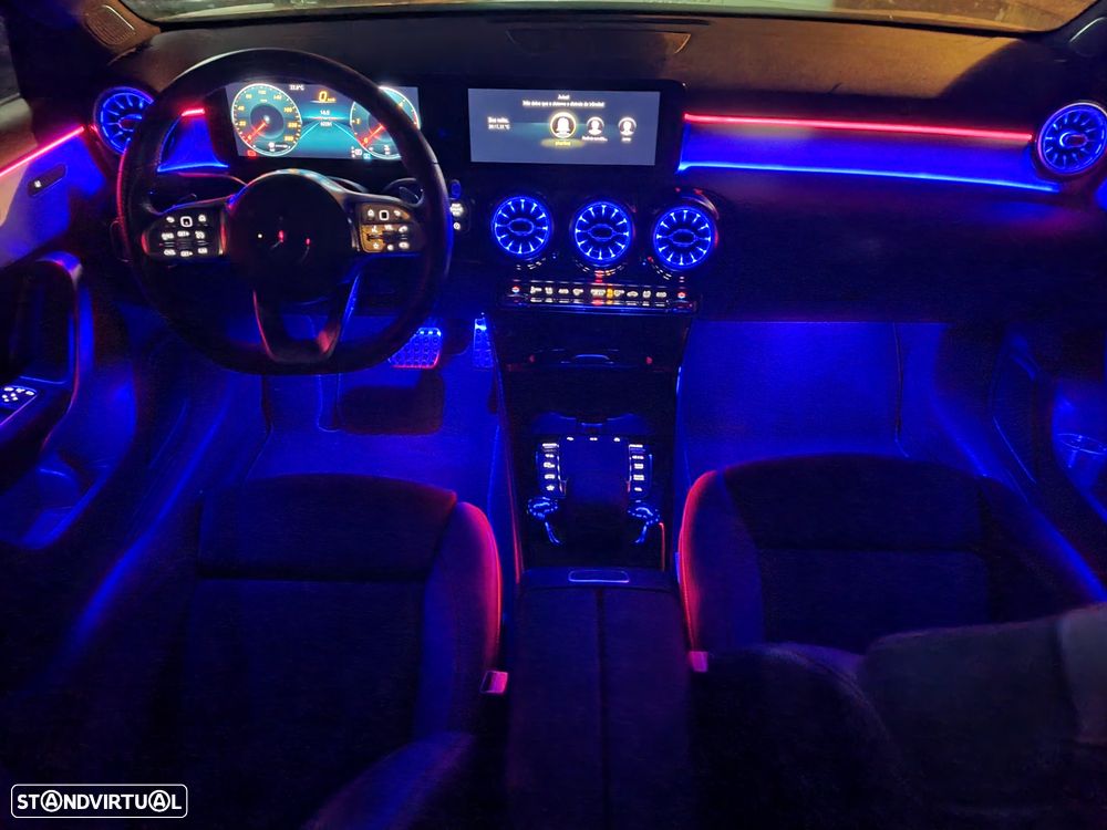 Mercedes-Benz A 180 d 7G-DCT AMG Line - 2