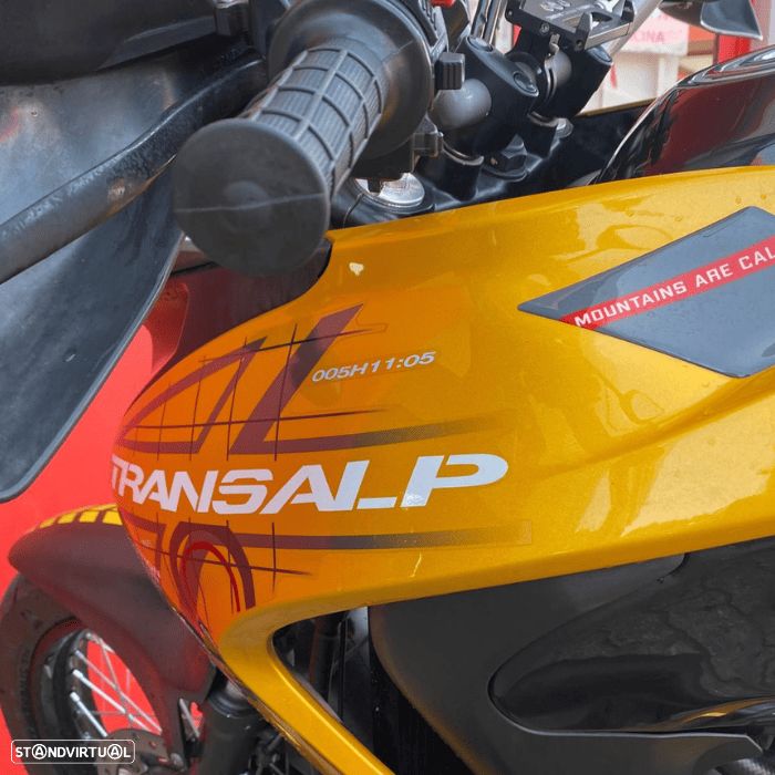 Honda Transalp 700 - 13