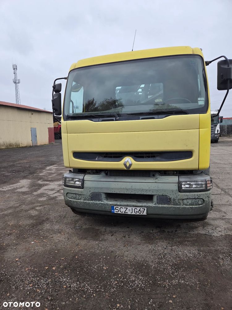 Renault Premium