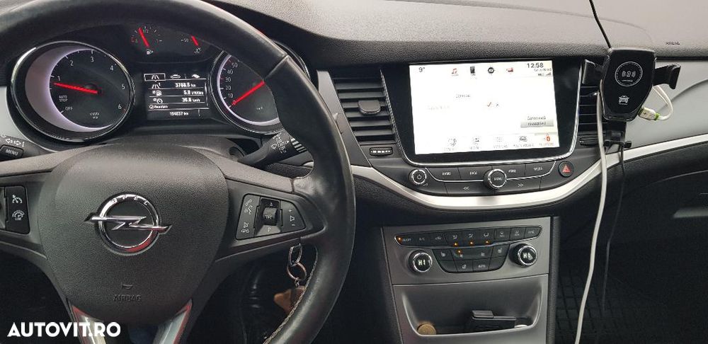 Opel Astra 1.6 D (CDTI) Start/Stop Sports Tourer Edition - 8