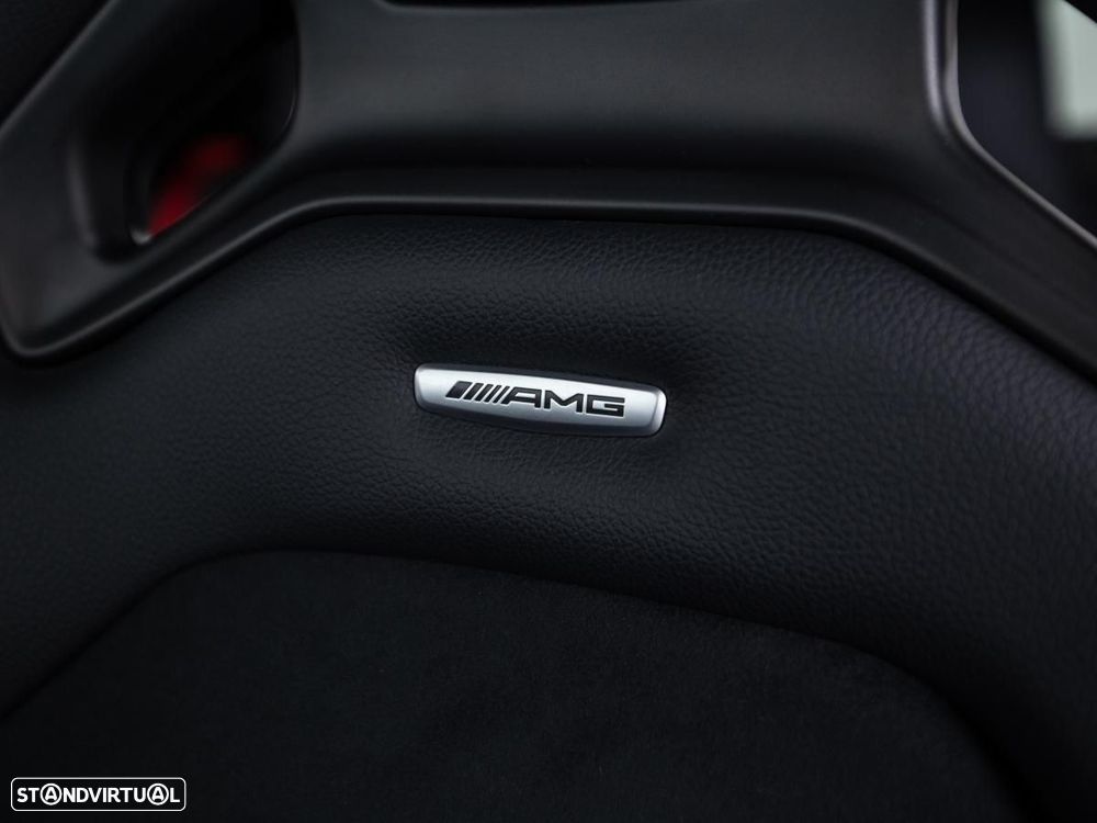 Mercedes-Benz CLA 45 AMG - 27