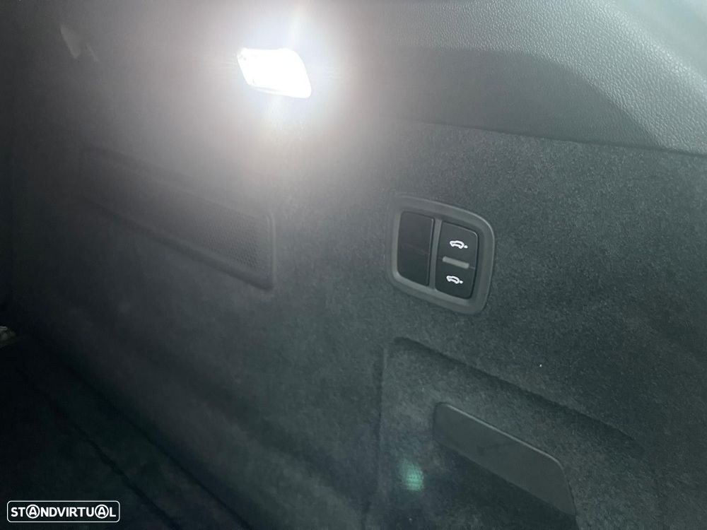 Porsche Cayenne S - 43