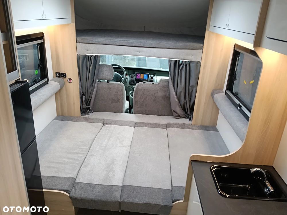 Renault TRAFIC - 21