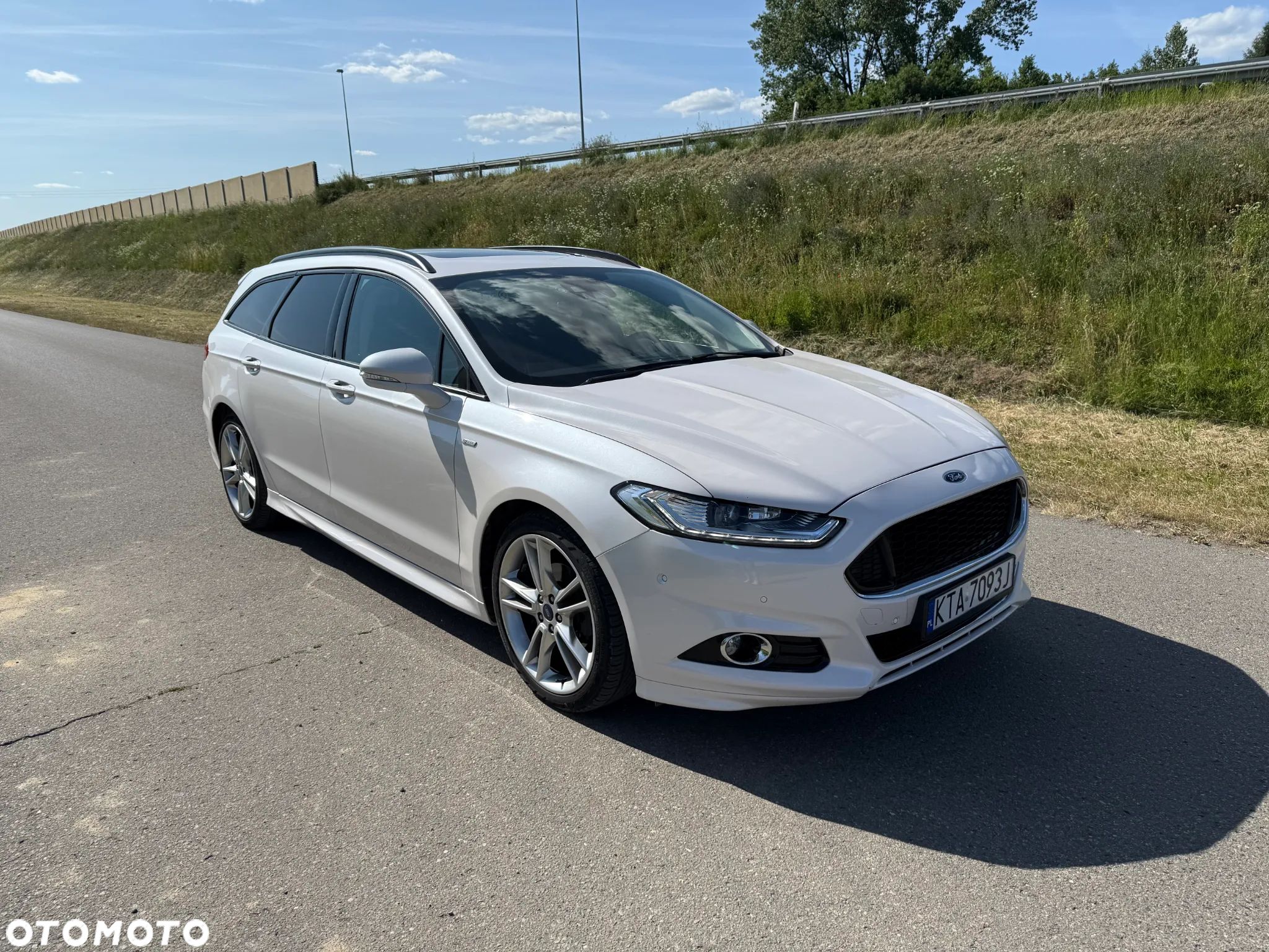 Ford Mondeo 2.0 TDCi Titanium - 1