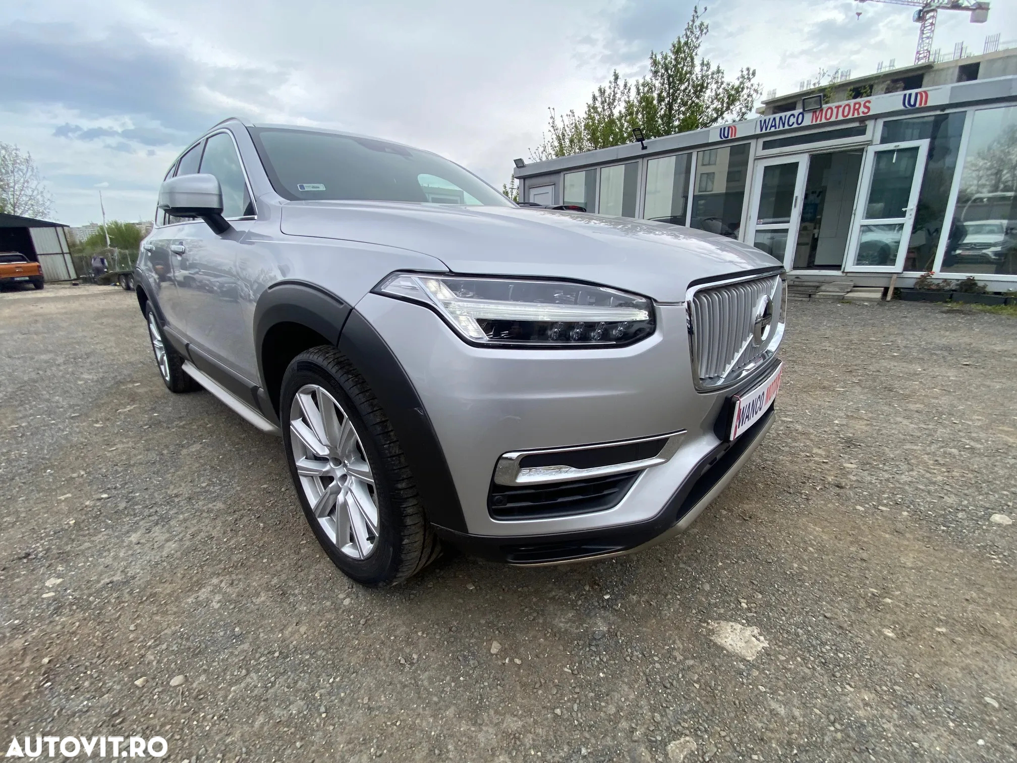 Volvo XC 90 T8 AWD Twin Engine Geartronic Inscription - 4